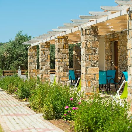 Olive Land Villas Лименария Екстериор снимка