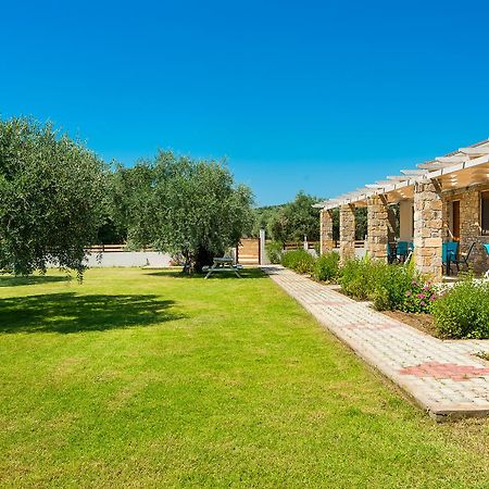 Olive Land Villas Лименария Екстериор снимка
