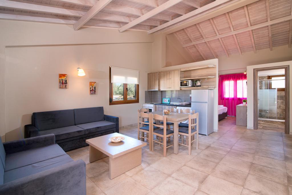 Olive Land Villas Лименария Екстериор снимка