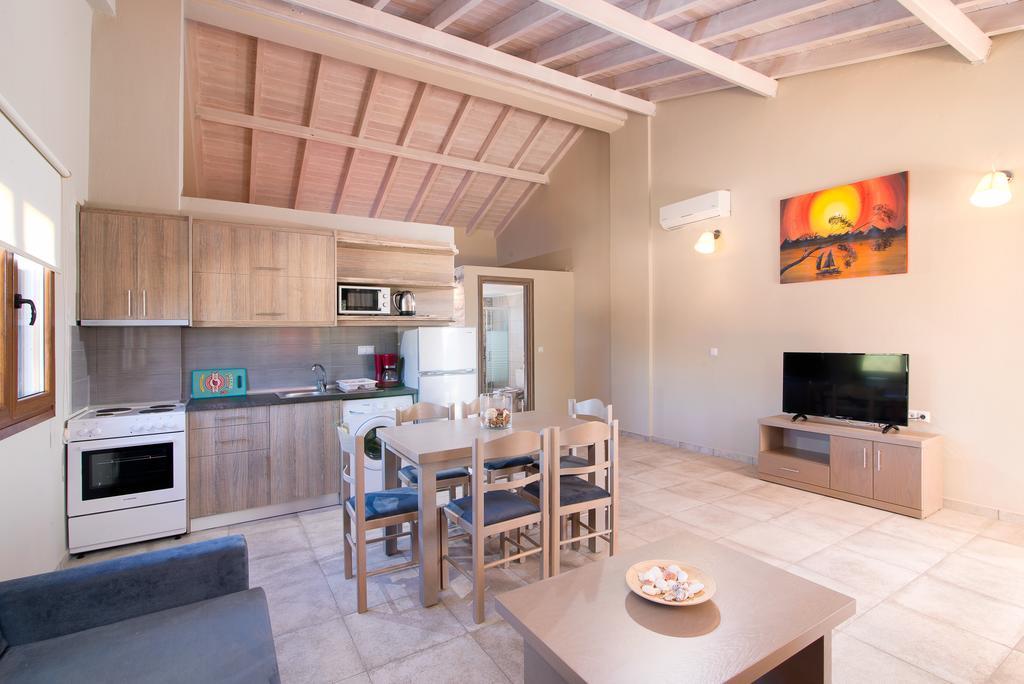 Olive Land Villas Лименария Стая снимка