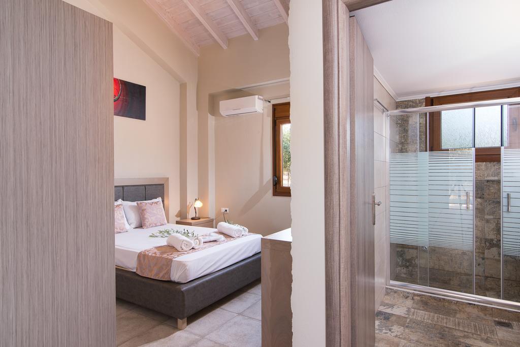 Olive Land Villas Лименария Стая снимка