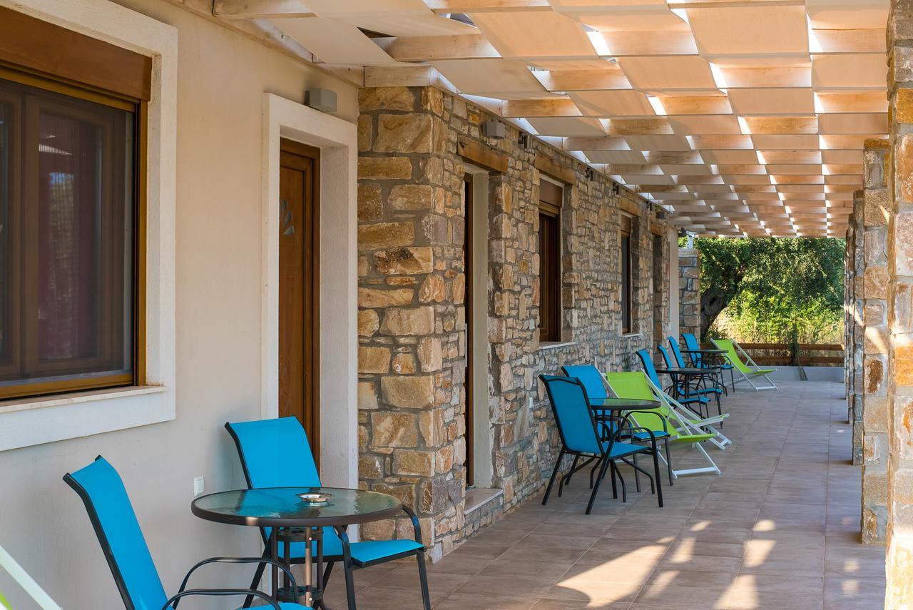 Olive Land Villas Лименария Екстериор снимка