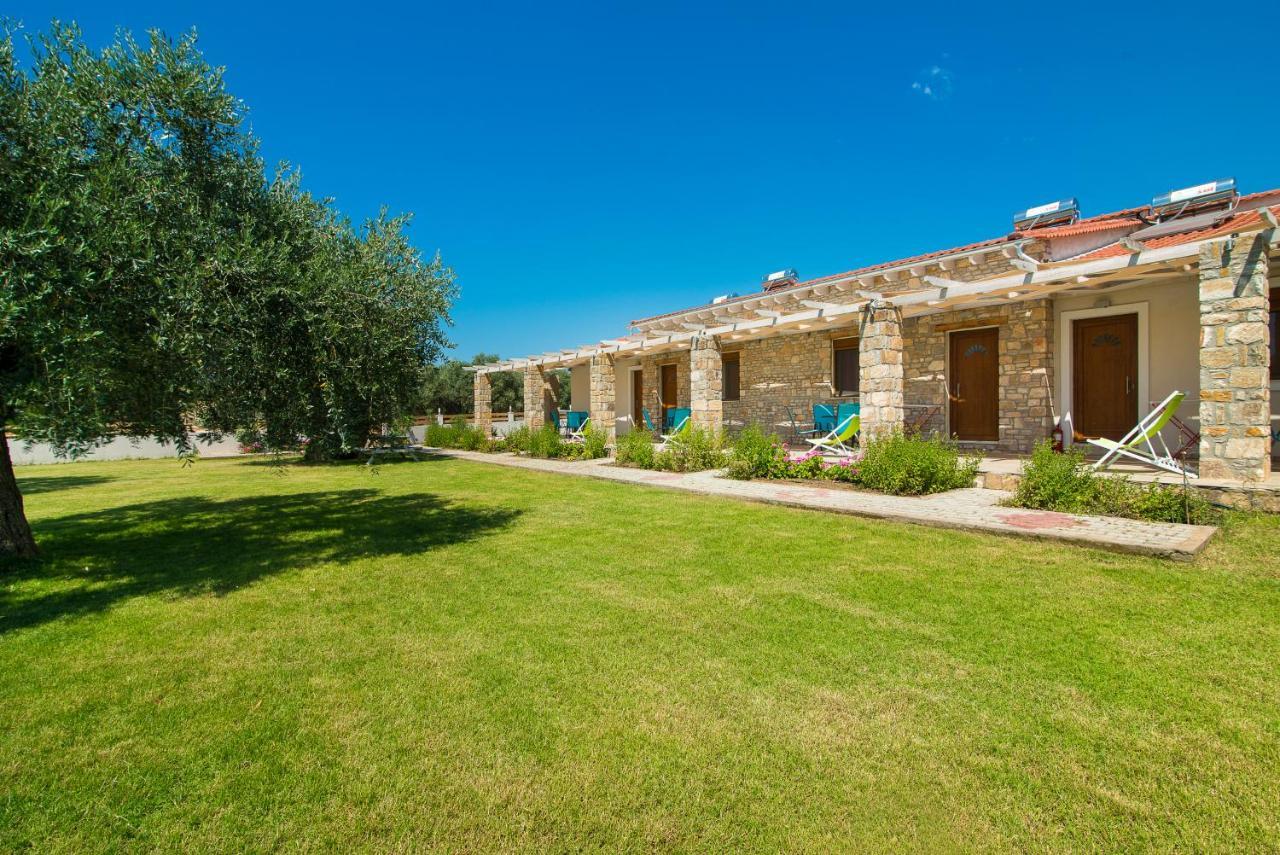 Olive Land Villas Лименария Екстериор снимка